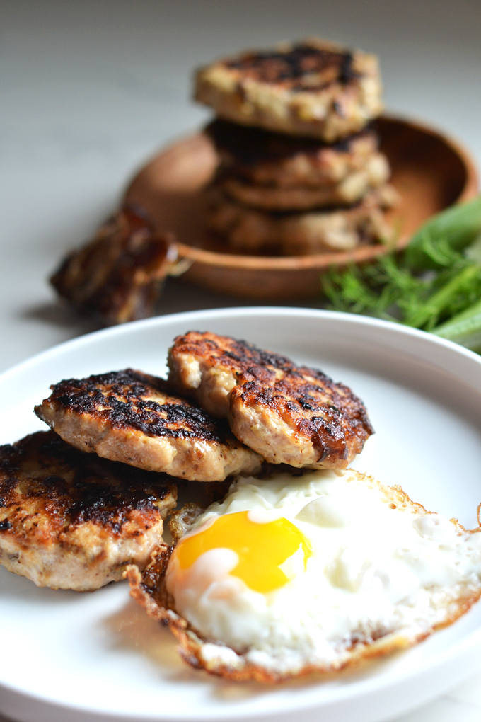 carmelized-fennel-date-chicken-sausage-3-1.png